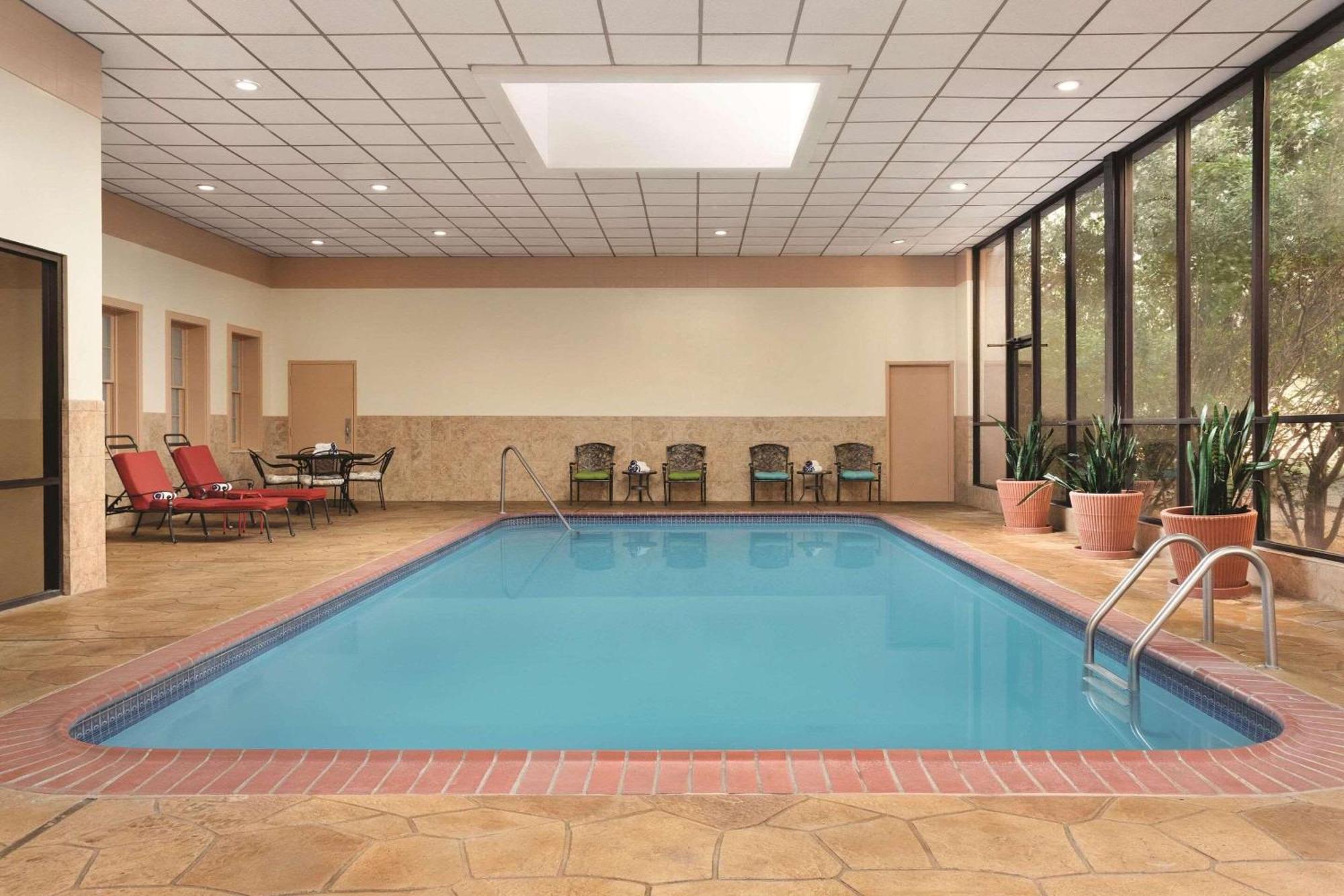 Radisson Hotel Fort Worth North-Fossil Creek Zewnętrze zdjęcie