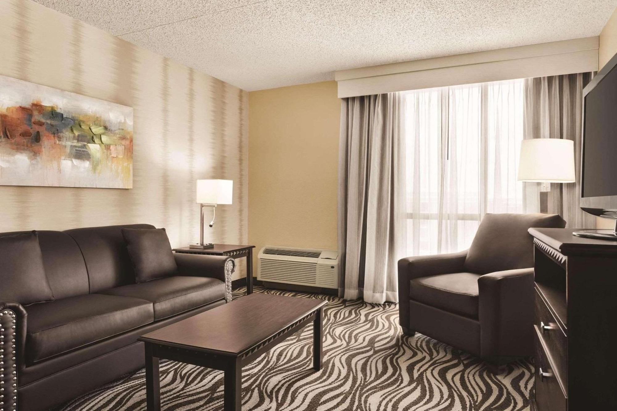 Radisson Hotel Fort Worth North-Fossil Creek Zewnętrze zdjęcie